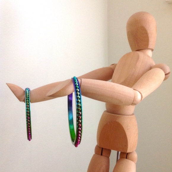 Multi Colored Hoops with Bead Detailing Down the Middle - Picture 4 of 5